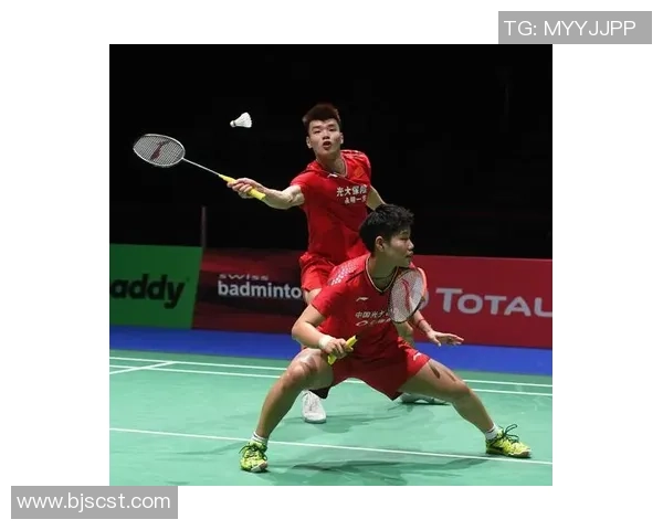 重庆羽毛球队战术解析:构建高效控制体系提升比赛竞争力 重庆羽毛球队战术解析:构建高效控制体系提升比赛竞争力