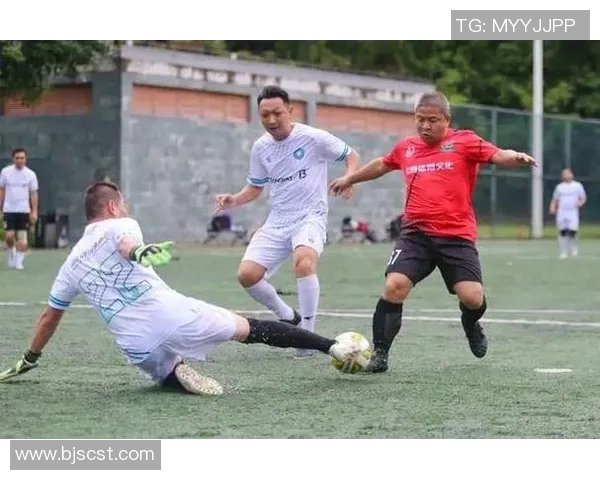 河源足球明星有哪些值得关注的球员及其精彩瞬间图片分享 河源足球明星有哪些值得关注的球员及其精彩瞬间图片分享